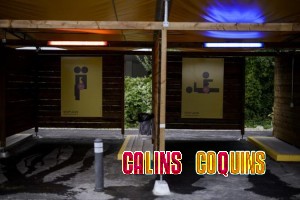 545285-deux-cabines-du-drive-in-du-sexe-a-zurich-le-26-aout-2013